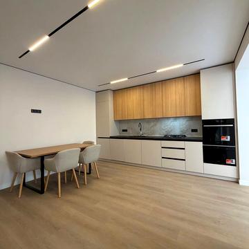 Княгинин вул., (Будинок 36)