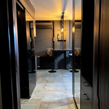 Лесі Українки бульв., 3