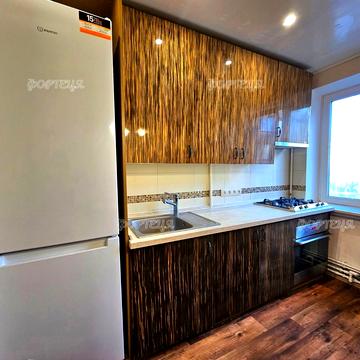 Янтарна вул., 81