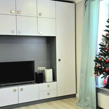 Богдана Хмельницького вул., 11-А