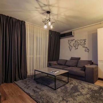 Джерельна вул., 93