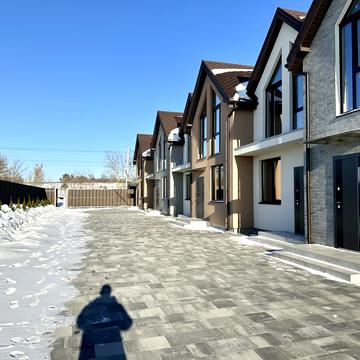 Лікарська, 19