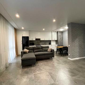 Героїв УПА вул., 73-В