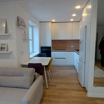 Вадима Благовісного вул. (Нікольська), 80