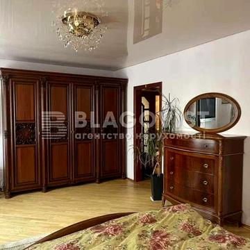 Урлівська вул., 5