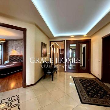 Григорія Сковороди вул., 3