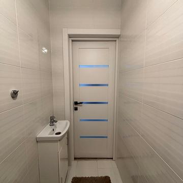 Залізнична вул., 4