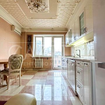 Саксаганського вул., 88