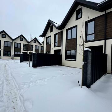 Вокзальна вул.