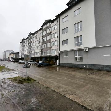 Августина Волошина вул., 8