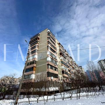 Червоної Калини просп. (Володимира Маяковського), 93-Б