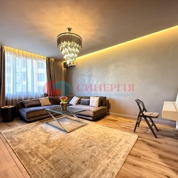 Саксаганського вул., 37-К