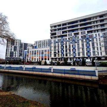 Центральна вул., 21-Б