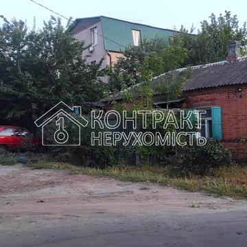 Вятська вул.