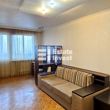 Аерокосмічний просп. (Гагаріна), 174