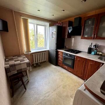 Рибальський пров., 14