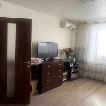 Героїв України вул. (Гагаріна), 6