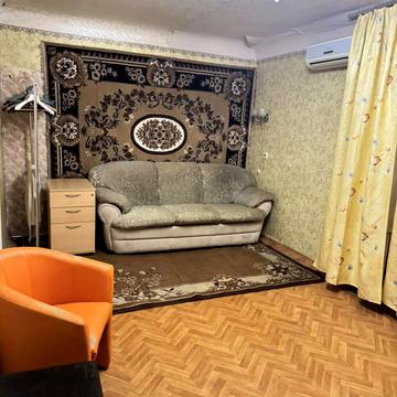 Оленівська вул., 34