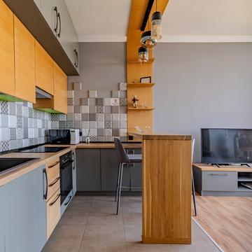 Андрія Верхогляда вул. (Михайла Драгомирова), 2-А