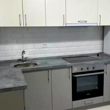 Європейського Союзу просп. (Правди), 41-Б