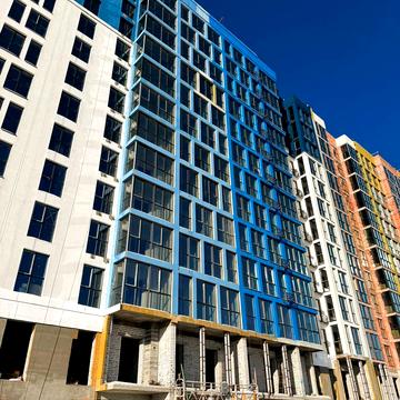 Героїв Десантників вул., (Будинок)