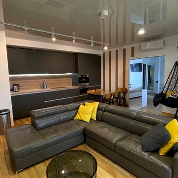 Вячеслава Липинського вул. (), 29-A