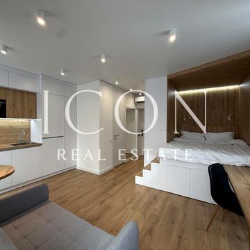 Козацька вул., (Будинок 1)