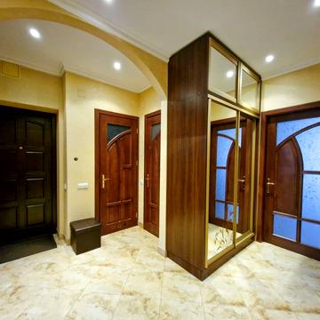 Політехнічна вул., 7