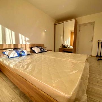 Джона Маккейна вул. (Івана Кудрі), 42