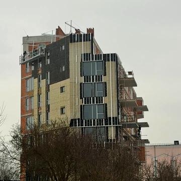 Володимира Навроцького вул., 69