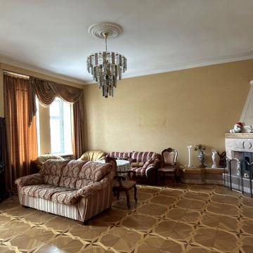 Жилянська вул., 41