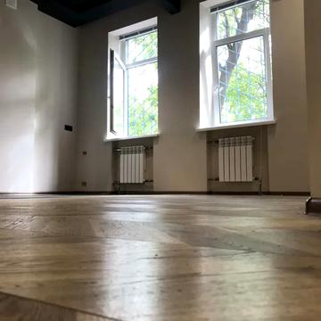 Бастіонна вул., 4