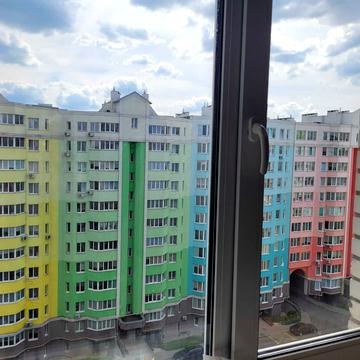 Теплична вул., 38