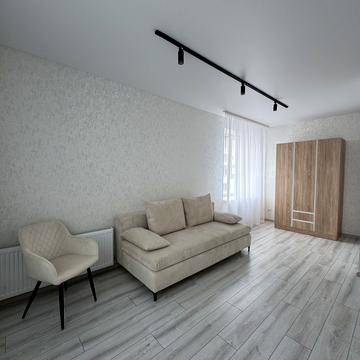 Петра Дорошенка вул., 74а