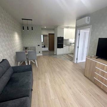 Кудрявська вул., 24а