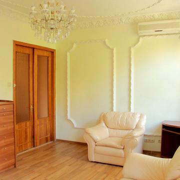 Ніни Строкатої вул. (Буніна), 9/13