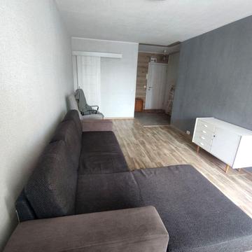 Богдана Хмельницького просп. (Героїв Сталінграда), 4