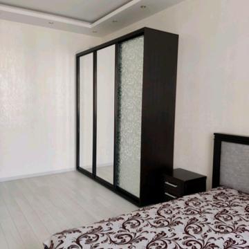 Перлинна вул., 3