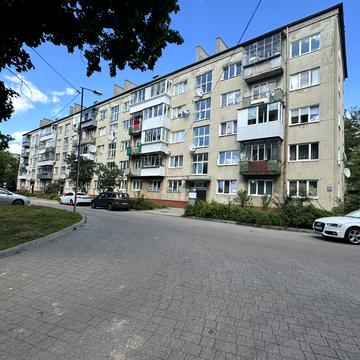 Мирона Тарнавського вул. (Кутузова), 114