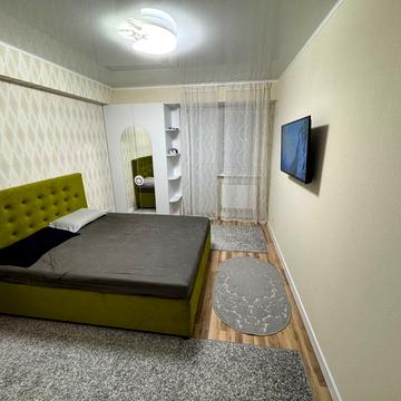 Пантелеймона Куліша вул., 31