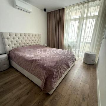 Митрополита Василя Липківського вул. (Урицького), 37-Б