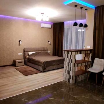 Микільсько-Слобідська вул., 1-А