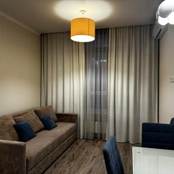 Джона Маккейна вул. (Івана Кудрі), 7