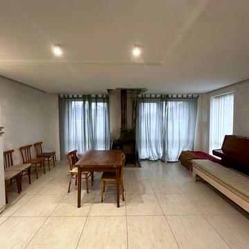 вул. Л. Українки,  42/1 