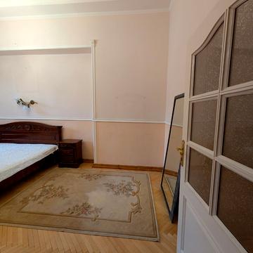 Антоновича вул. (Горького), 26/26