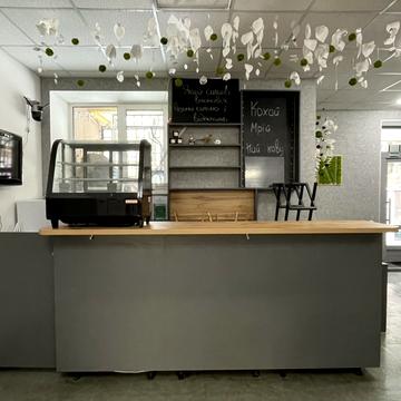 Лесі Українки бульв., 12