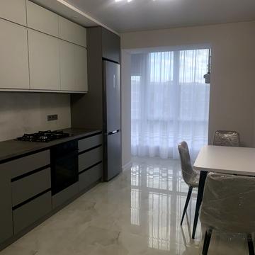 Княгинин вул., (Будинок 37)