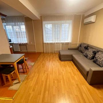 Ушинського вул., 19