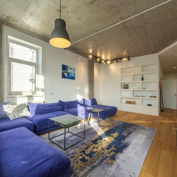 Миколи Міхновського бульв. (Дружби народів), 14-16