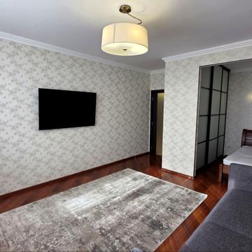 Єлизавети Чавдар вул., 1